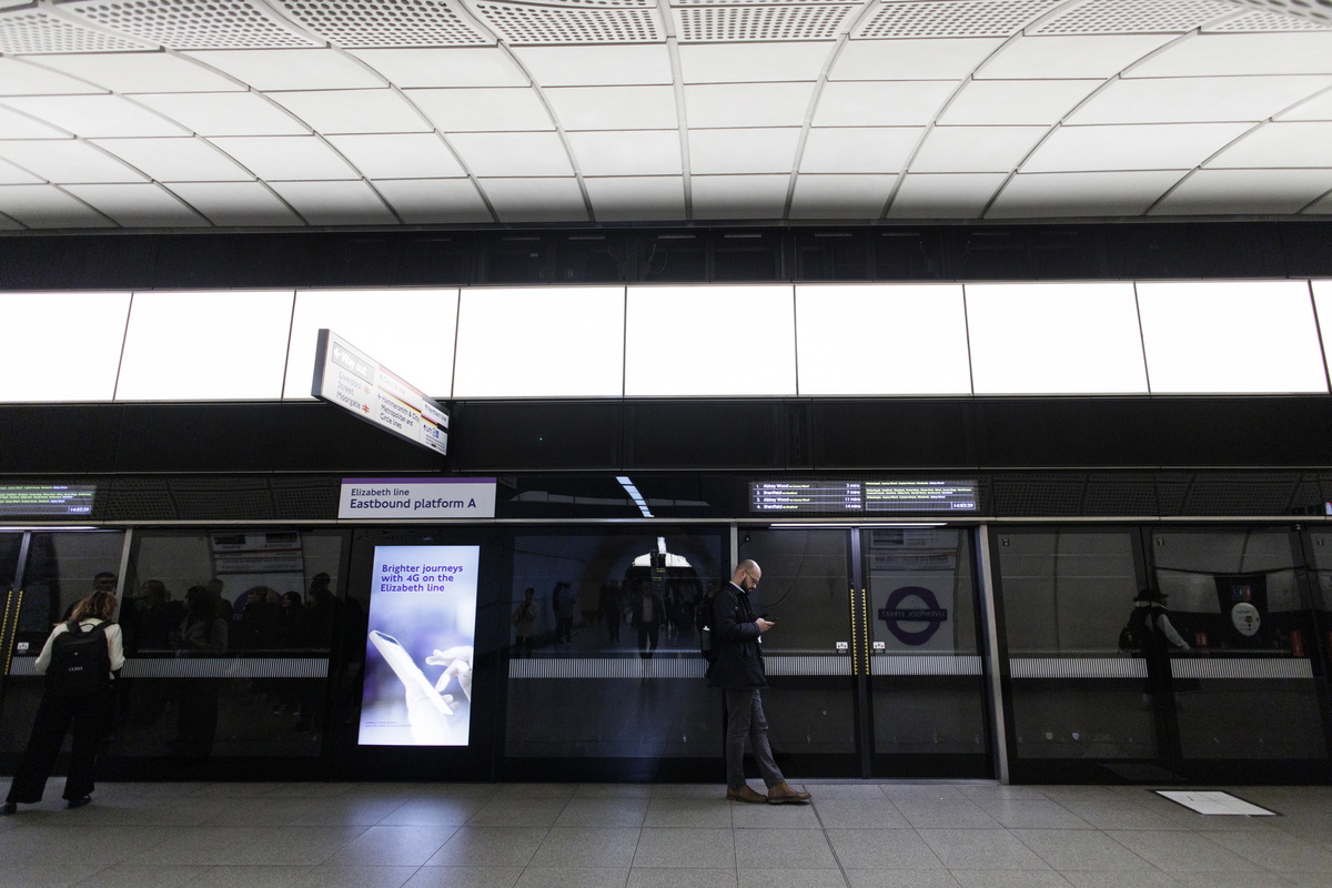 London Elizabeth Line tube