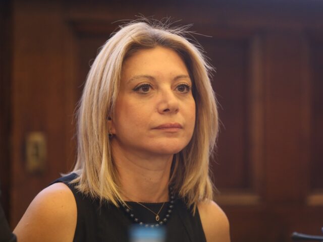 Μαρία Καρυστιανού: Έφοδος του ΣΔΟΕ στα γραφεία του Συλλόγου Θυμάτων Τεμπών