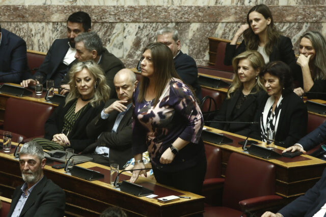 Η Ζ. Κωνσταντοπούλου στον εφέτη ειδικό ανακριτή Λάρισας για τα Τέμπη