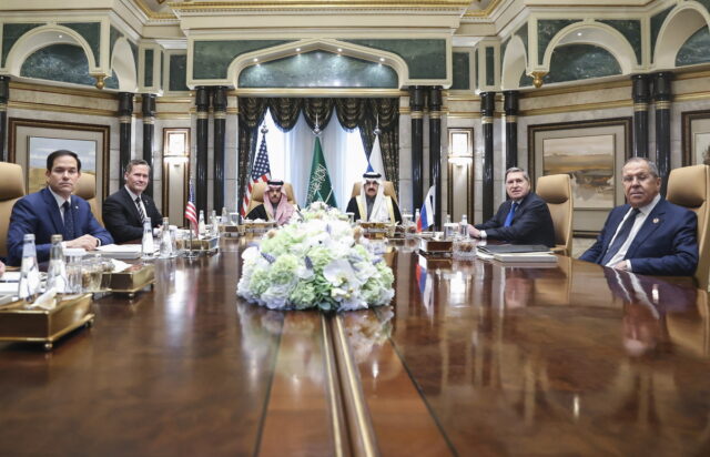 Στη Μόσχα ο επόμενος γύρος των ρωσοαμερικανικών συνομιλιών