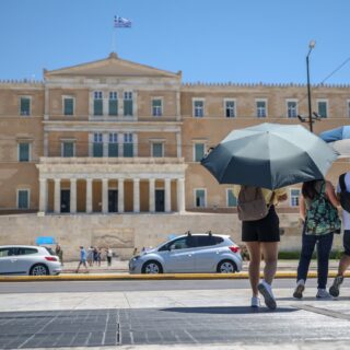 Καύσωνας: Έκλεισε ο Λυκαβηττός – Ανοιχτοί 7 κλιματιζόμενοι χώροι του Δήμου Αθηναίων