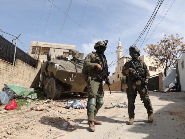 Nεκροί δύο Παλαιστίνιοι από ισραηλινά πυρά στη Δυτική Όχθη