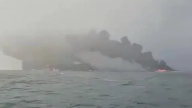 Σύγκρουση δεξαμενόπλοιου με φορτηγό πλοίο στη Βόρεια Θάλασσα [ΒΙΝΤΕΟ]