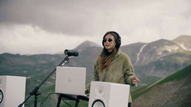 Η Billie Kark live στο Ίλιον Plus