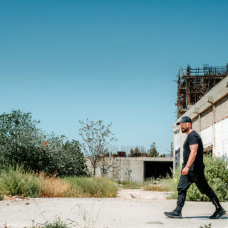 Ο Μιχάλης Δέλτα σε έντεκα υπέροχα tracks