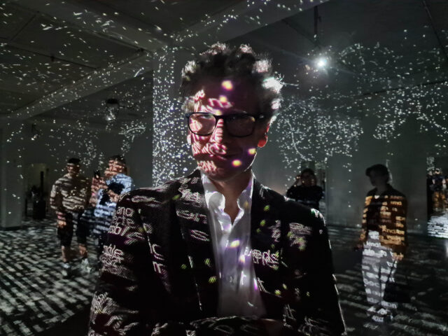 «Ο Κήπος της Πυθίας» του Charles Sandison: Μια νέα site-specific ανάθεση του PCAI στους Δελφούς