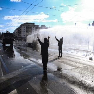 Η αυτοπεποίθηση του κοινού βηματισμού