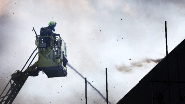 Πάνω από 50 νεκροί από πυρκαγιά σε νυχτερινό κέντρο στη Βόρεια Μακεδονία