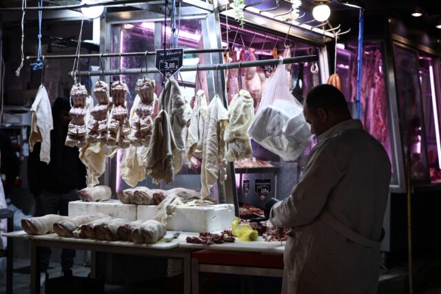 Υπουργείο Ανάπτυξης: «Διαψεύδονται οι καταστροφολόγοι που μιλούσαν για το ακριβότερο Πάσχα»