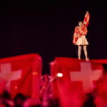Eurovision 2025: Η ΕΒU απαγορεύει στους διαγωνιζόμενους να φέρουν σημαίες Pride