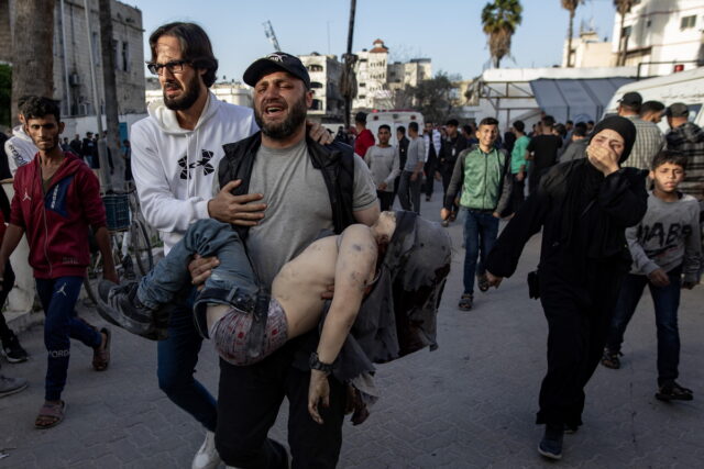 Το Ισραήλ σφυροκοπεί τη Λωρίδα της Γάζας: Τουλάχιστον 30 νεκροί