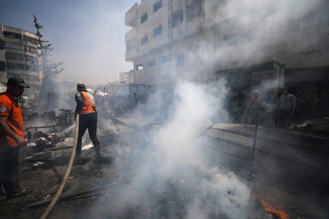 Νέο μακελειό στη Γάζα: Τουλάχιστον 25 Παλαιστίνιοι σκοτώθηκαν σε ισραηλινούς βομβαρδισμούς