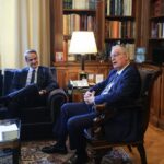 Πρώτη συνάντηση Μητσοτάκη – Τασούλα στο Προεδρικό Μέγαρο