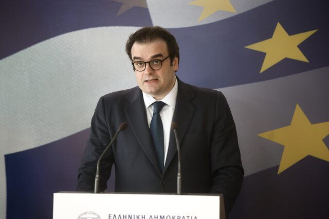 ΕΕ: Η Ελλάδα υπέβαλε αίτημα για την ενεργοποίηση της ρήτρας διαφυγής για τις αμυντικές δαπάνες