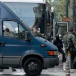 Εξάρχεια: Επιχείρηση της ΕΛΑΣ για εκκένωση υπό κατάληψη κτηρίου