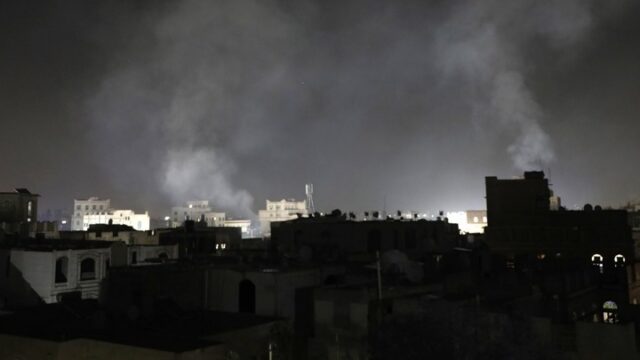 Υεμένη: Νέες αεροπορικές επιδρομές των ΗΠΑ στη Σανάα