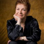 Caroline Myss: Η σύγχρονη φωνή της πνευματικότητας για πρώτη φορά στην Ελλάδα