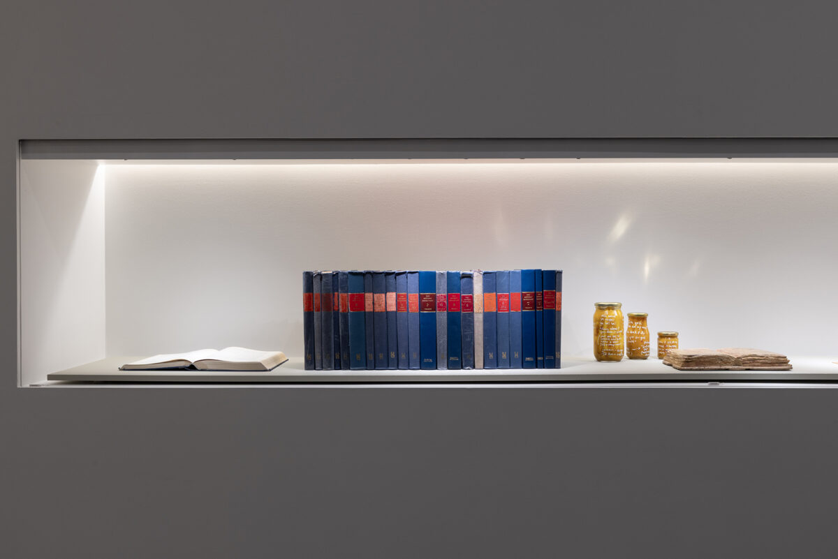 Michael Rakowitz Ακρόπολη NEON