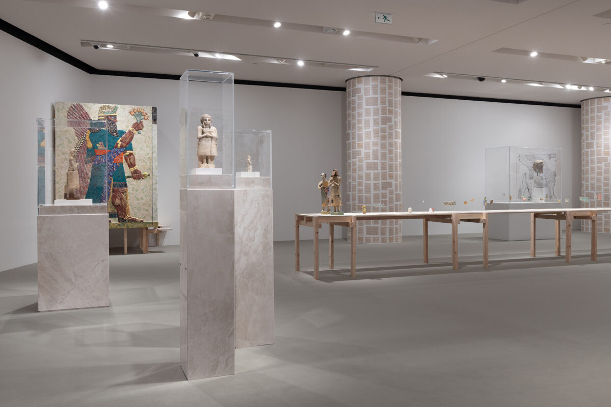 Michael Rakowitz Ακρόπολη NEON