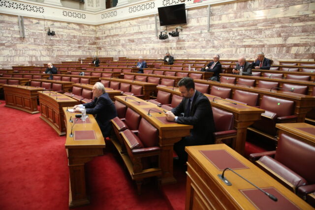 ΚΚΕ: Σύγκληση της Επιτροπής Θεσμών και Διαφάνειας για το σκάνδαλο ΟΠΕΚΕΠΕ