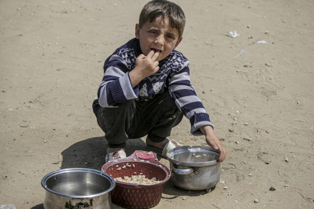 Τα ποσοστά υποσιτισμού αυξάνονται στη Γάζα