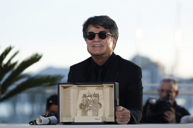 Ο Ιρανός σκηνοθέτης Τζαφάρ Παναχί επέστρεψε στην Τεχεράνη