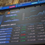 Ανακούφιση στις διεθνείς αγορές μετά το δικαστικό μπλόκο στους «ανταποδοτικούς» δασμούς του Τραμπ