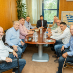 Με εκπροσώπους της Ομοσπονδίας Ταξί Ελλάδος συναντήθηκε ο Κ. Κυρανάκης