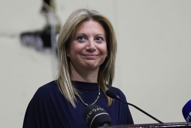 Μαρία Καρυστιανού: «Το μπάζωμα συνεχίζεται και από την αντιπολίτευση»