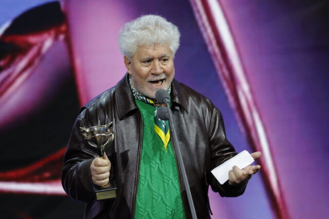 Το «Bitter Christmas» είναι το νέο κινηματογραφικό εγχείρημα του Πέδρο Αλμοδόβαρ