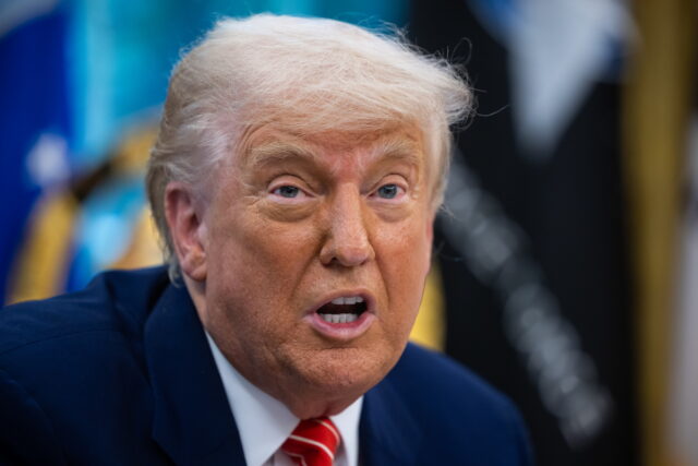 Ο Ντόναλντ Τραμπ θέλει να διώξει τους άστεγους από την Ουάσιγκτον