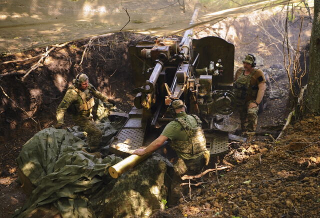 Ο ρωσικός στρατός κατέλαβε δύο οικισμούς στην ανατολική Ουκρανία