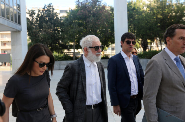 Δίκη Πέτρου Φιλιππίδη: Απαλλαγή και για τη δεύτερη απόπειρα βιασμού η εισαγγελική πρόταση