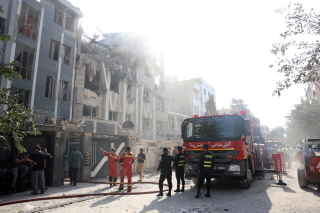 Το Ιράν υπόσχεται απάντηση «άνευ ορίων» στο Ισραήλ