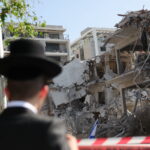 Ισραήλ: Το Ιράν έπληξε με βαλλιστικούς πυραύλους την έδρα της Μοσάντ