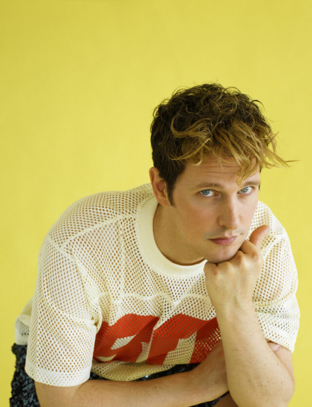 Το νέο τραγούδι του Leon Of Athens είναι ένας ύμνος στον έρωτα και στην ελευθερία