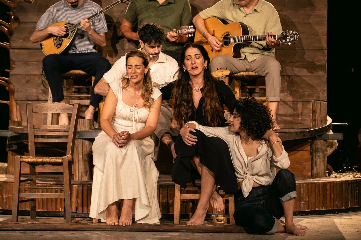 ΝΑΤΑΣΣΑ ΜΠΟΦΙΛΙΟΥ