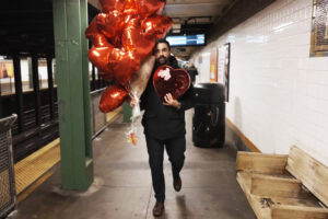 Ζόραν Μαμντάνι: Ένας Σοσιαλιστής στη Νέα Υόρκη