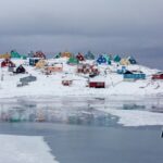 Καύσωνας ρεκόρ στη Γροιλανδία – Ο πάγος έλιωσε 17 φορές πιο γρήγορα