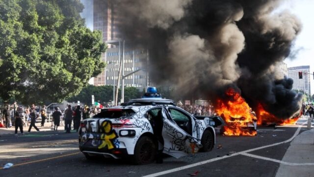 Ταραχές στο Λος Άντζελες: Τρίτη ημέρα διαδηλώσεων κατά των συλλήψεων μεταναστών