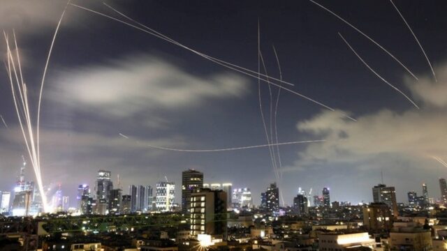 Νέα εκτόξευση πυραύλων από το Ιράν εναντίον του Ισραήλ