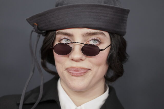 Μπίλι Άιλις: Συνεργασία-έκπληξη με τον Τζέιμς Κάμερον σε 3D παραγωγή