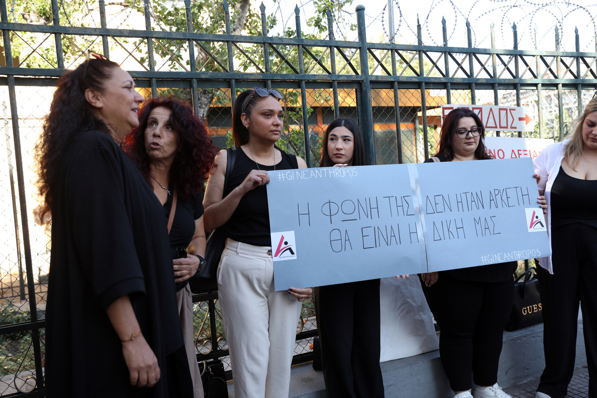 Κυριακή Γρίβα