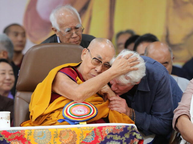 Δαλάι Λάμα, ένας 90χρονος απλός βουδιστής μοναχός που εμπνέει διεθνώς