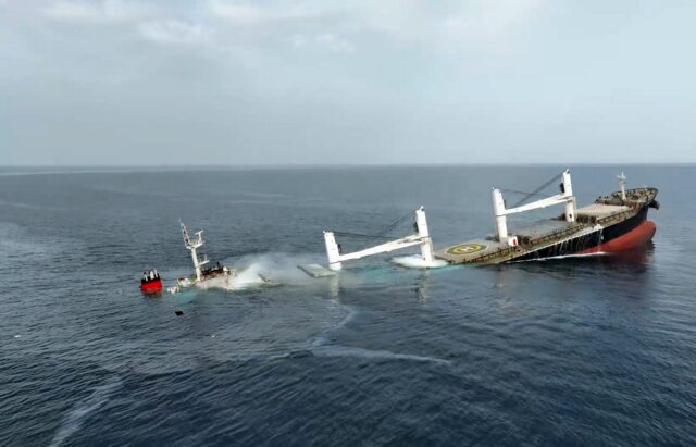 Ερυθρά Θάλασσα: Διασώθηκαν ένας Έλληνας και ένας Ινδός του Eternity C