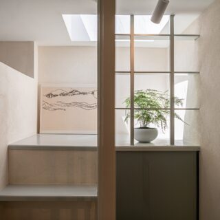 Η ομορφιά είναι στη λεπτομέρεια, σε ένα ανακαινισμένο βενετσιάνικο σπίτι στα Χανιά