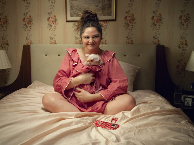 Το Too Much της Lena Dunham είναι όντως too much και ταυτόχρονα πολύ λίγο