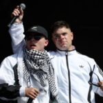 Στο αρχείο η έρευνα της αστυνομίας σε βάρος των Kneecap για τις δηλώσεις κατά του Ισραήλ