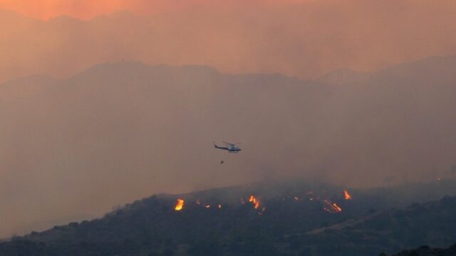Δύο νεκροί και 10 τραυματίες από μεγάλη πυρκαγιά στην Κύπρο