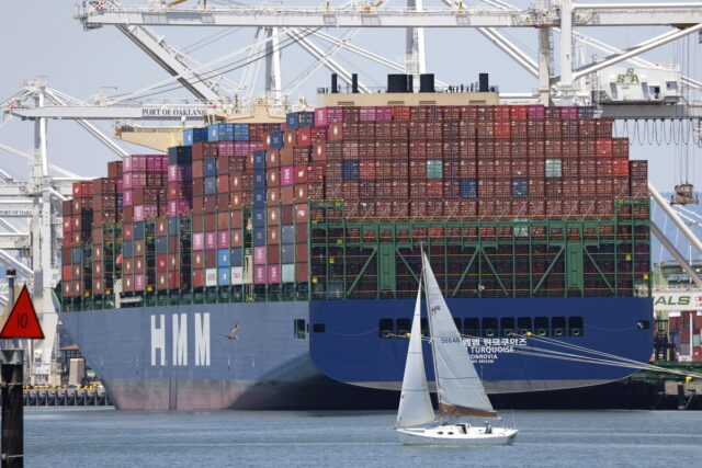 Δασμοί: ΕΕ και ΗΠΑ κοντά σε κοινή δήλωση για εμπορική συμφωνία